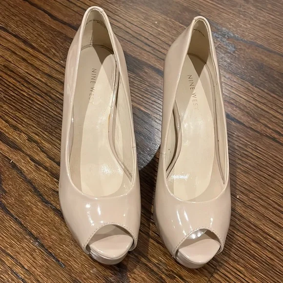 Nine West Patent leather pumps - Picture 2 of 6